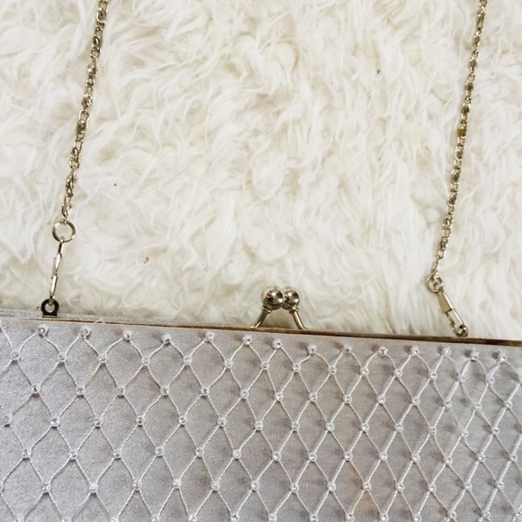 VINTAGE Silver Clutch Silver Chain Evening Purse - Picture 13 of 16